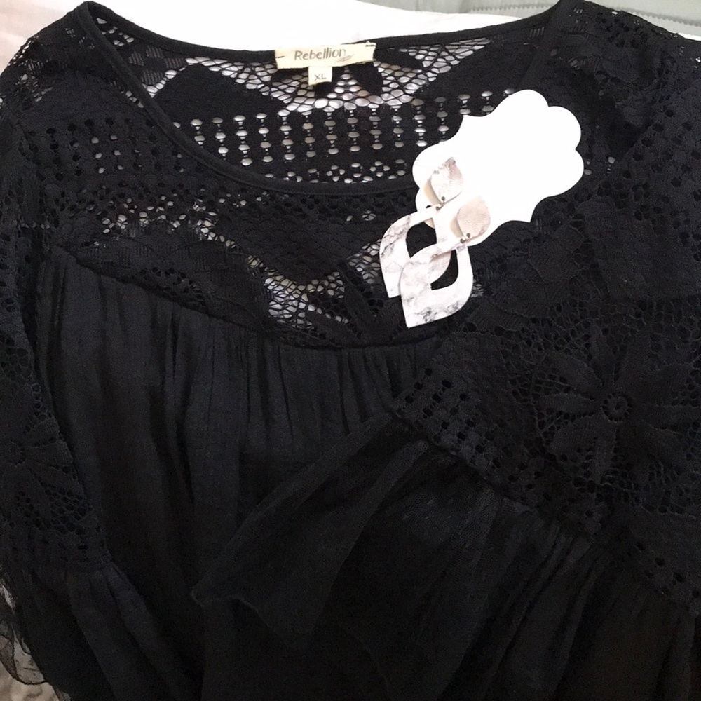 Rebellion tunic